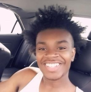 Meet your Posher, Cam